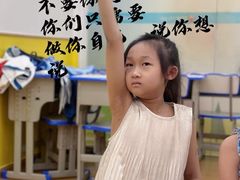 -艺年级儿童语言艺术中心(冉家坝爱融荟城店)