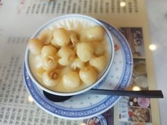 -捷信牛奶甜品世家(学府店)