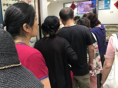 -上海哈尔滨食品厂(淮海中路店)