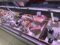 -绿叶子超市(公园大道店)