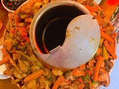 -炉小二铜锅牛蛙•川湘菜(三里屯店)