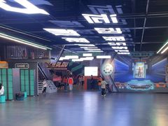 -极限PLAY运动娱乐新世界·团建派对潮玩休闲馆·室内蹦极高空游乐园