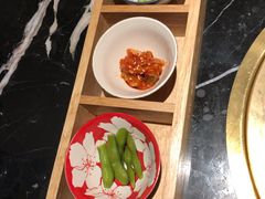 -山川小町·极番烧肉(新地假日广场店)