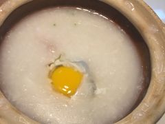 -新大咀港式茶餐厅(宝山万达店)