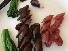 腊味煲仔饭-粤界(望京金辉店)