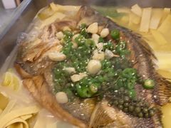 -蜜桃餐厅·伴山(绿宝广场店)