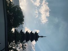 -龙华寺