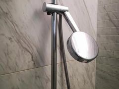 -上海滴水湖皇冠假日酒店