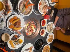 -钱小奴海鲜自助黑金店(杭州滨江龙湖店)