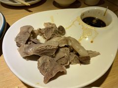 蒜泥护心肉-关东小磨东北菜(上海长风大悦城店)