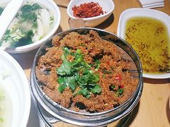 -大众跷脚牛肉馆·非遗传承单位(峨眉山店)