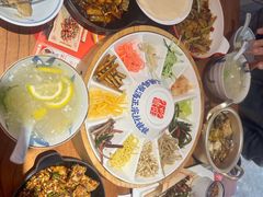 -怪噜范·老贵阳街头名小吃(汇金星力城店)