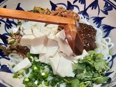 -蜗牛小馆醉乡民谣云南菜(惠新西里店)