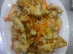 -老码头黑皮肘子锅包肉熏酱水饺(文政街店)