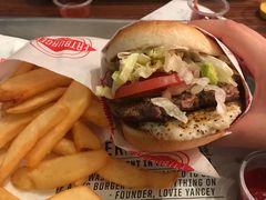 -FATBURGER 特富客汉堡(外交公寓店)