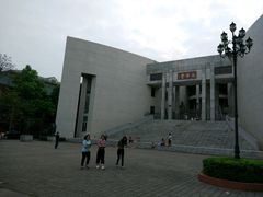 -近代中国十八先贤铜像广场(广州校区)