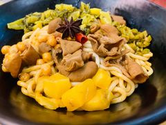 -三千粉牛肉米粉(来客茂店)