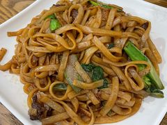炒牛河-老周记茶点