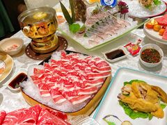 -海鲨湾海鲜会馆(百家湖1912店)