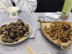 -小民大排档(江汉路店)