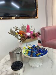 -BULB STUDIO 巴柏明星发型工作室