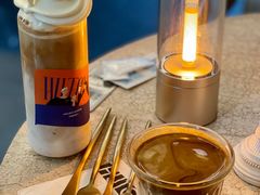 冰淇淋拿铁-玲婧胡同·生日蛋糕·餐厅(嘉里城店)