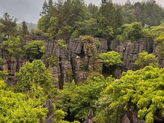 -梭布垭石林景区
