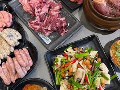 -啊美丽炭火烤肉(滑翔一店)