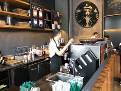 -星巴克臻选(成都太古里店)