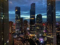 -得闲·高空SPA(东盟店)