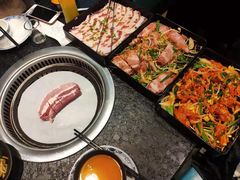 -烤路里·韩国品质自助烤肉(石路天虹4号店)