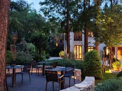 -常熟路(地铁站)