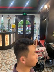 -豪帅男士理容馆