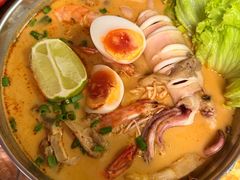 -Kat's Kitchen