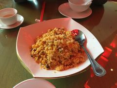 扬州炒饭-桂花楼淮扬中餐厅(浦东香格里拉店)