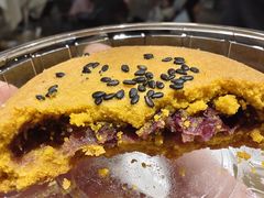 荞香玫瑰鲜花饼-嘉华鲜花饼·现烤(昆明老街店)