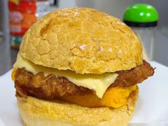 猪扒芝士蛋菠萝包-颓记茶餐厅(美景总店)