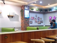 大堂-鱼众不同·鸡公煲·烤全鱼(国顺路店)