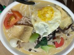 -蒙自源米线大王(花园城商场店)