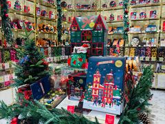 -VENCHI 闻绮(北京国贸商城店)