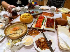 潮汕虾蟹砂锅粥-小鹅皇港式餐厅(新抚万达店)