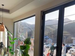 -何适山庄 ·可团建(水长城P2停车场店)