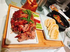四世同堂熏肘子-四世同堂·京菜·烤鸭(双井店)