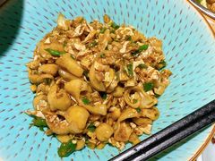 蒜香爆肥肠-慕湘精致湖南菜(水贝店)