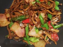 腊肉炒烟笋-乾园(天河城店)