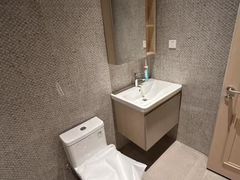 -百安居装修建材卖场(南山店)
