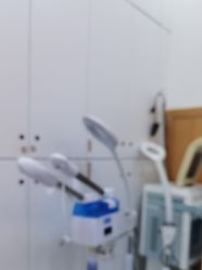 -靓芙泉专研痘痘肌