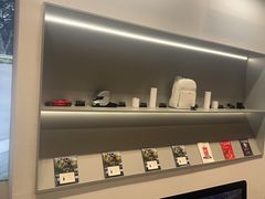 -TESLA 特斯拉(上海太古汇体验店)