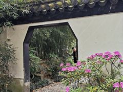 -汇龙潭