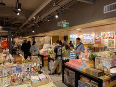 -猫的天空之城概念书店(苏州诚品店)